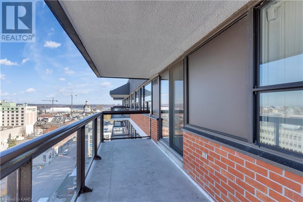 165 ONTARIO Street Unit# 1203