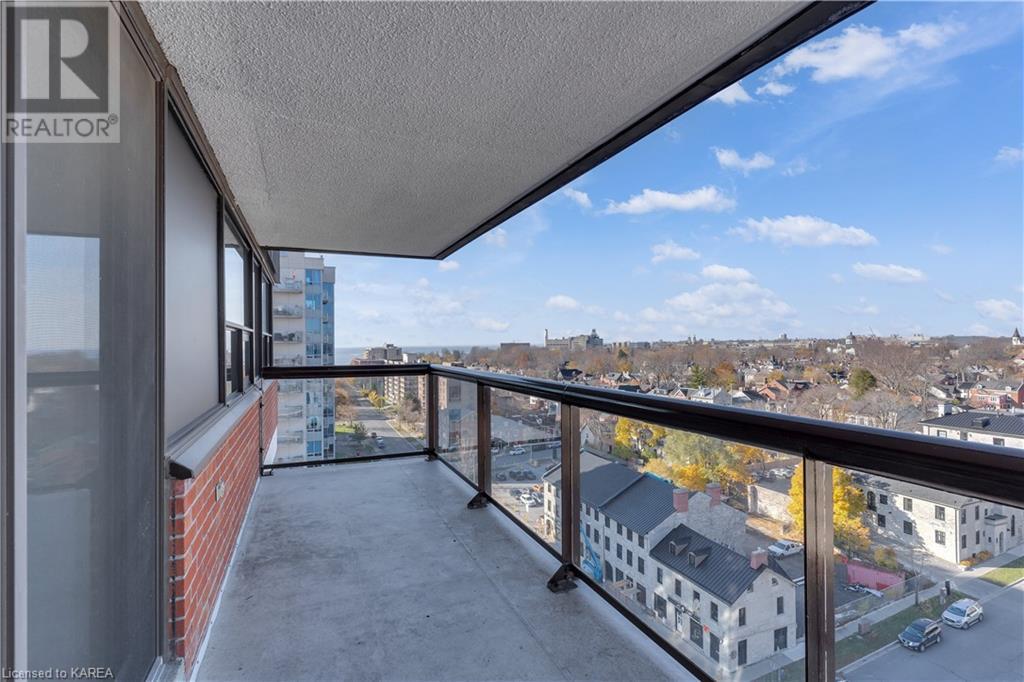 165 ONTARIO Street Unit# 1203