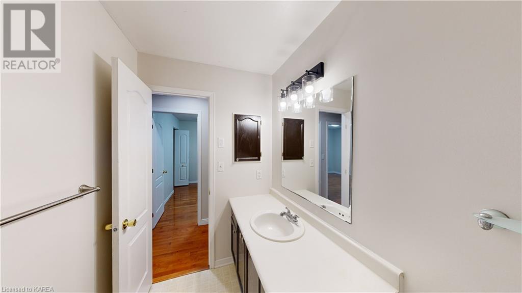 1309 FISHER Crescent