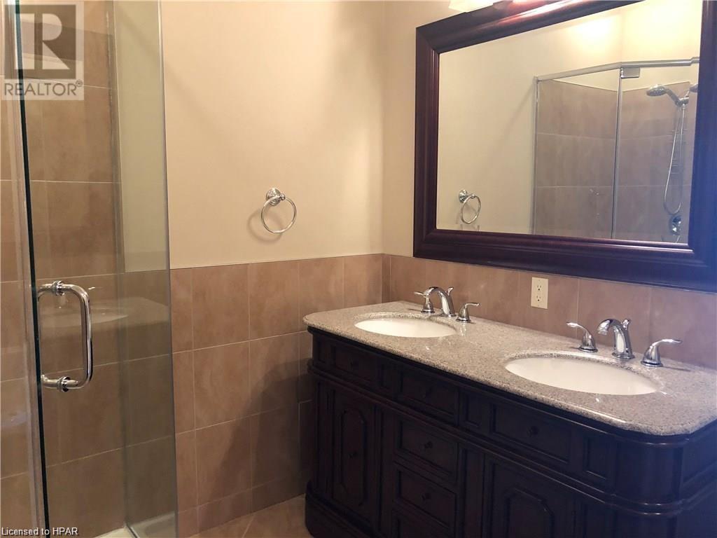 164 DOWNIE Street Unit# 302