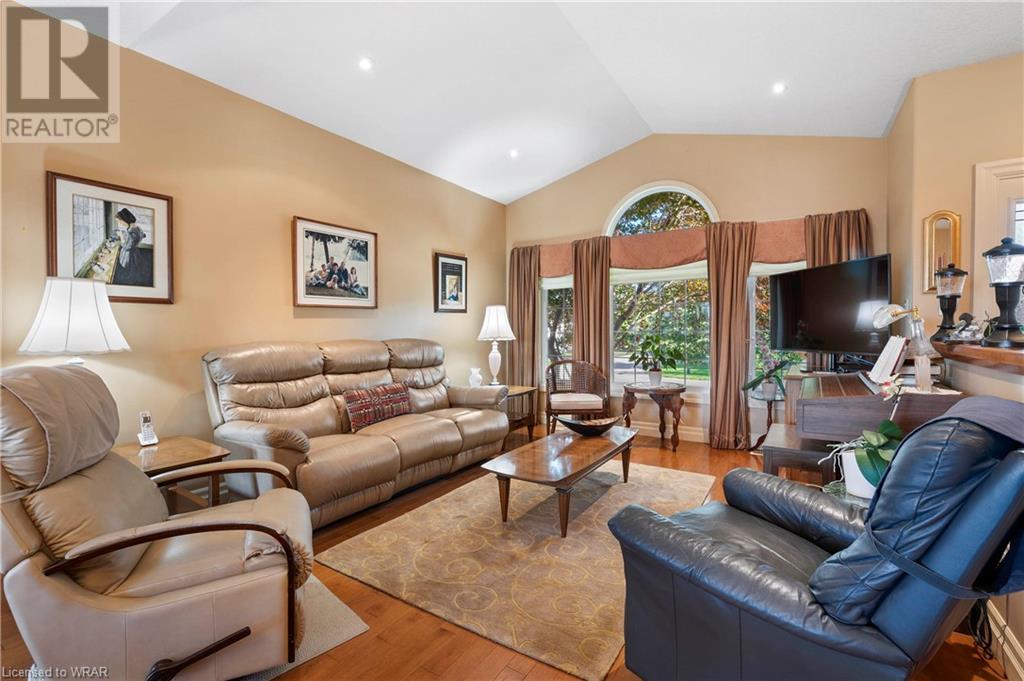20 DEVONSHIRE DR. Unit# 28