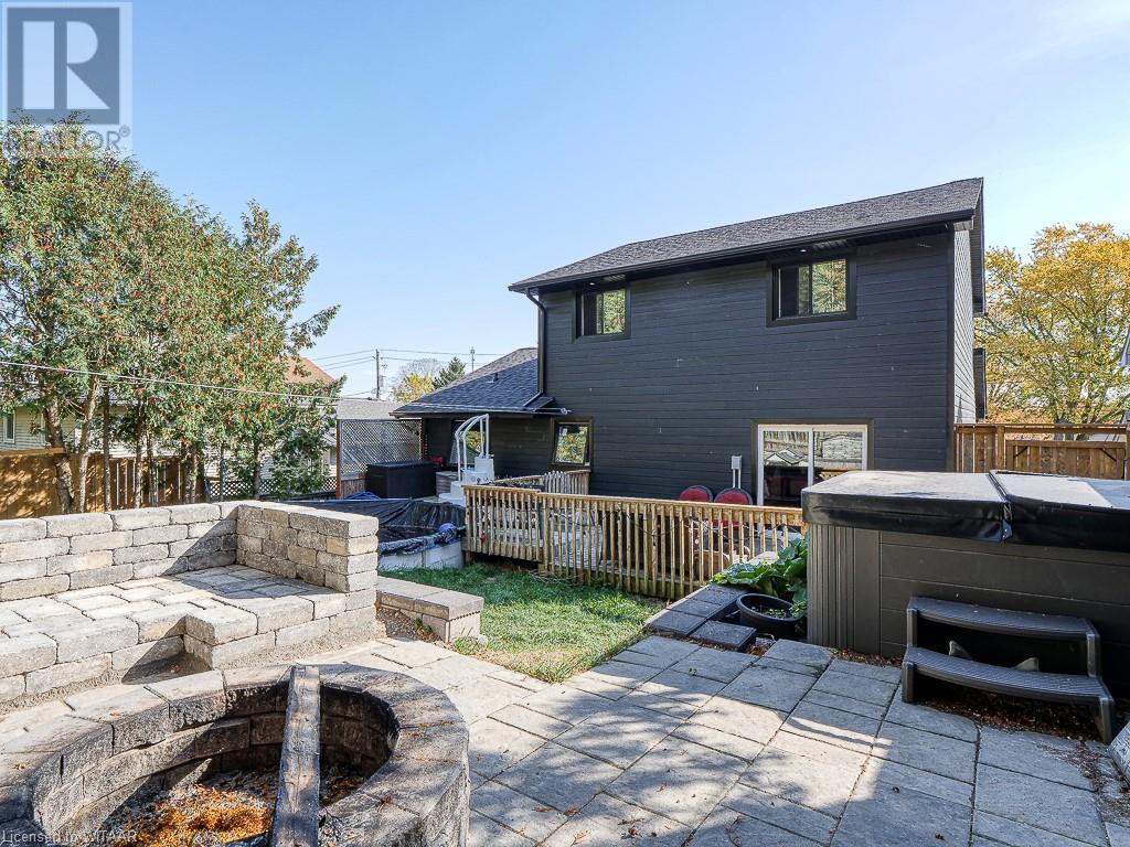 145 KING SOLOMON Street