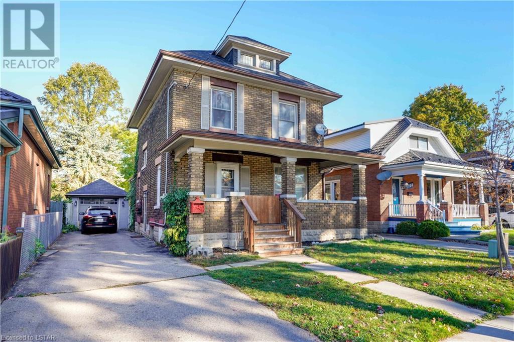1106 TRAFALGAR Street