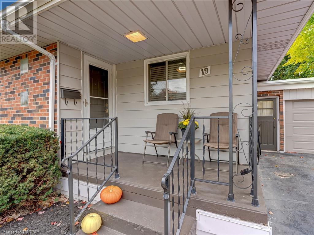 19 RICHARD Avenue