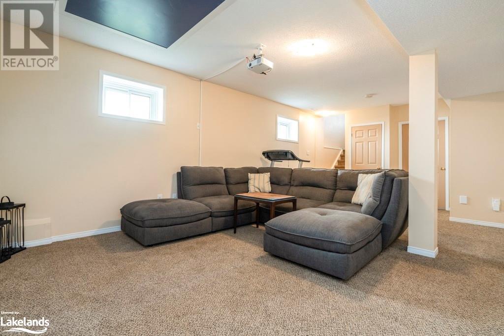 159 DYER Drive