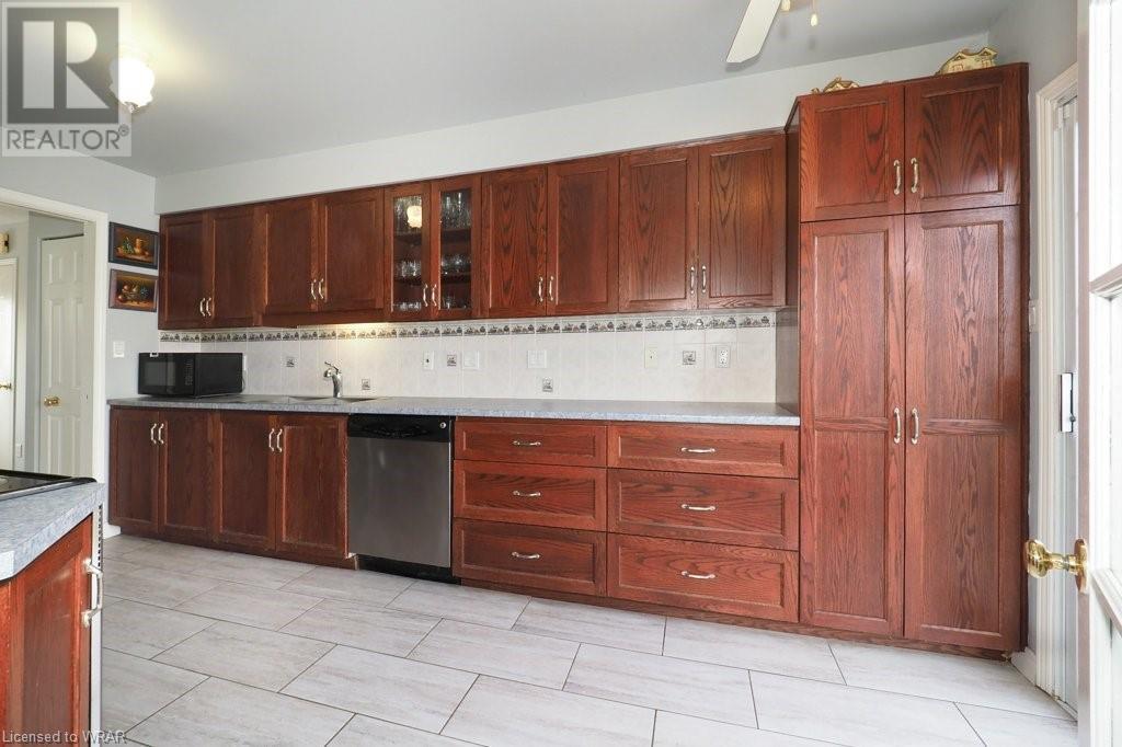 34 WINDFLOWER Drive