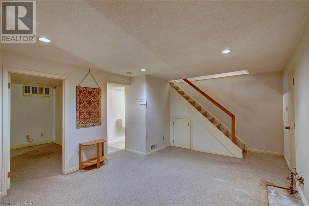 127 BRIARCLIFFE Crescent