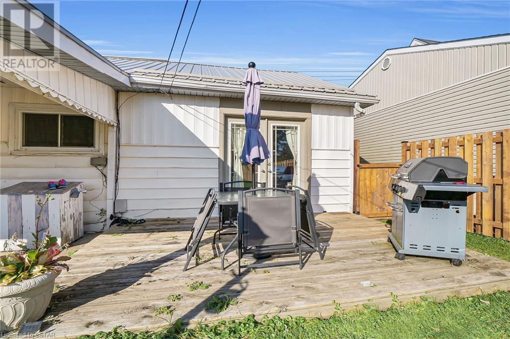 213 FOREST Avenue