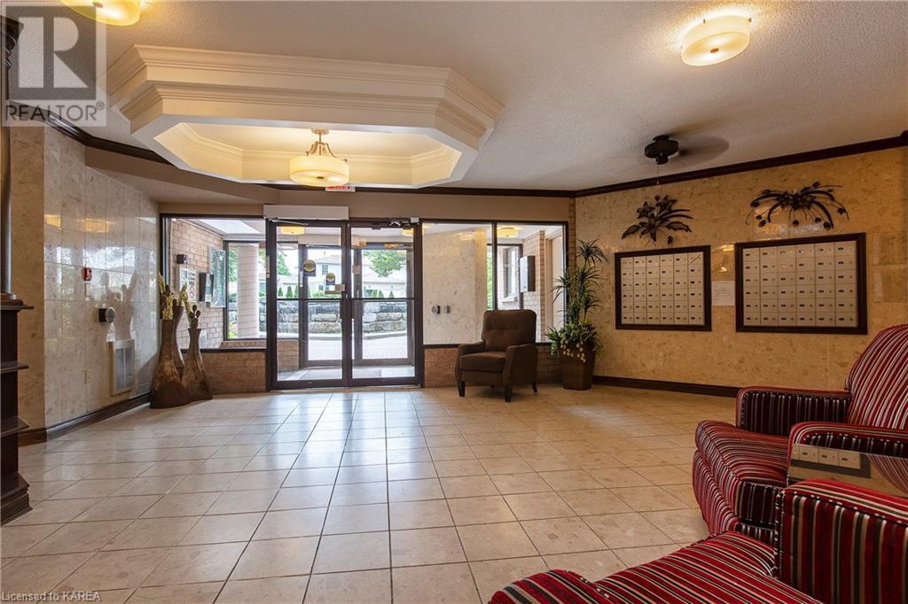 675 DAVIS Drive Unit# 613