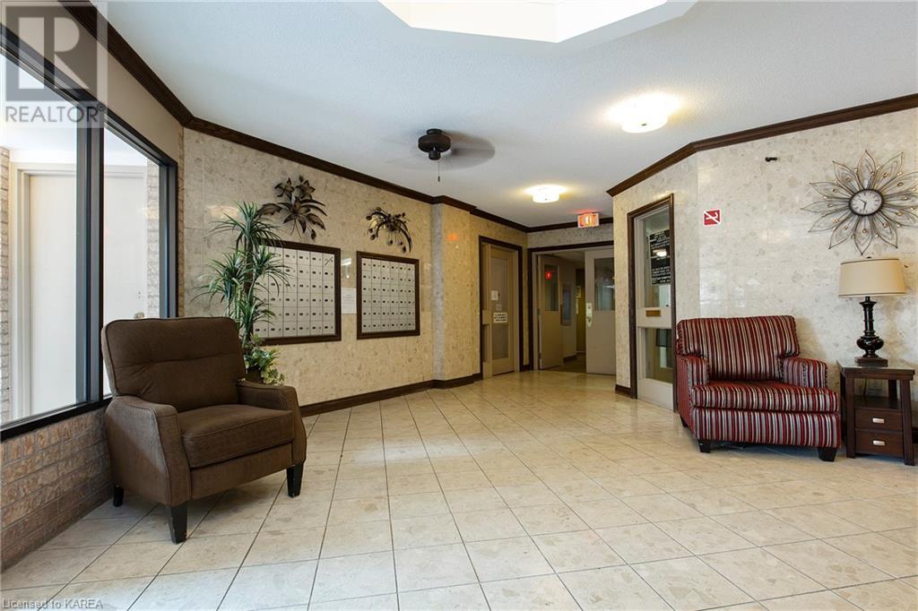 675 DAVIS Drive Unit# 613