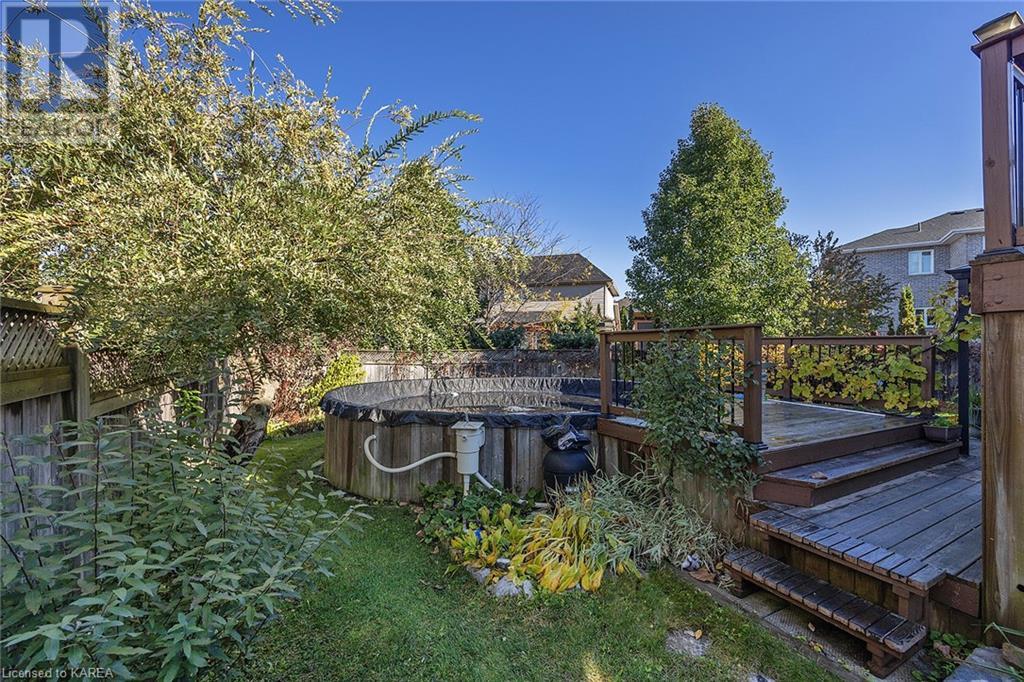 264 HONEYWOOD Avenue