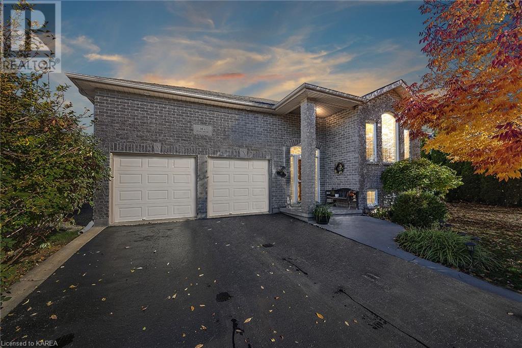 264 HONEYWOOD Avenue