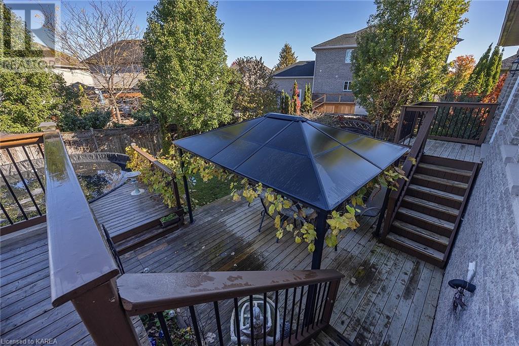264 HONEYWOOD Avenue
