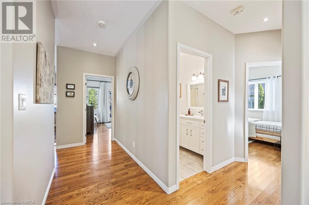 264 HONEYWOOD Avenue