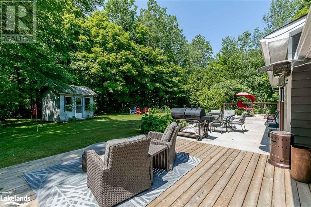 2440 CHAMPLAIN Road