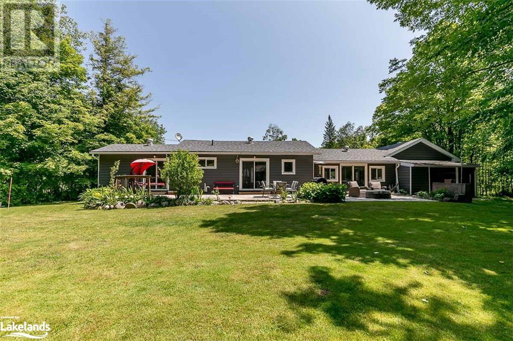 2440 CHAMPLAIN Road
