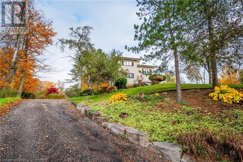 387 SCENIC Drive