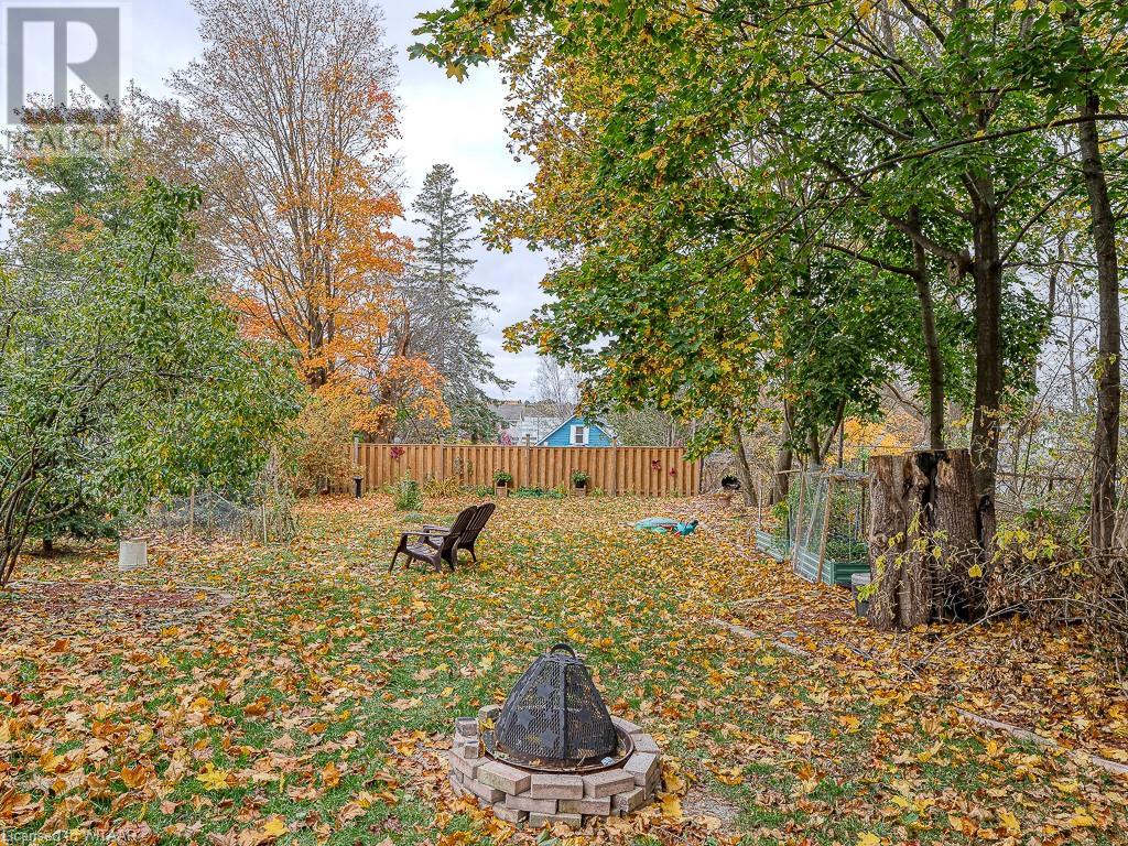 277 VANSITTART Avenue
