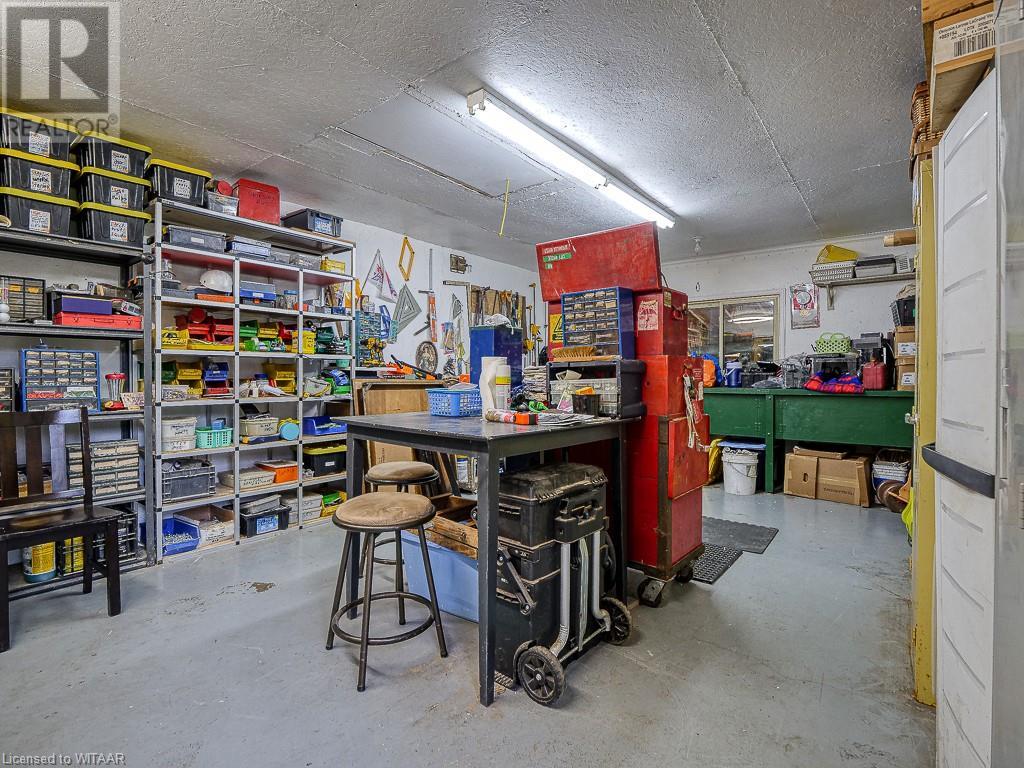 277 VANSITTART Avenue