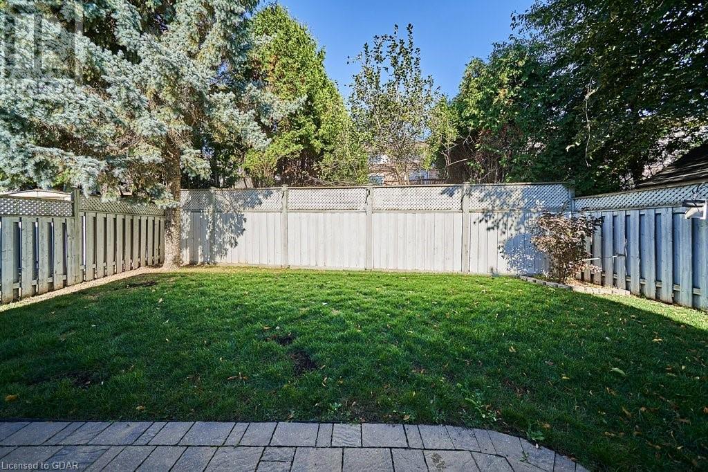 120 BASSETT Boulevard