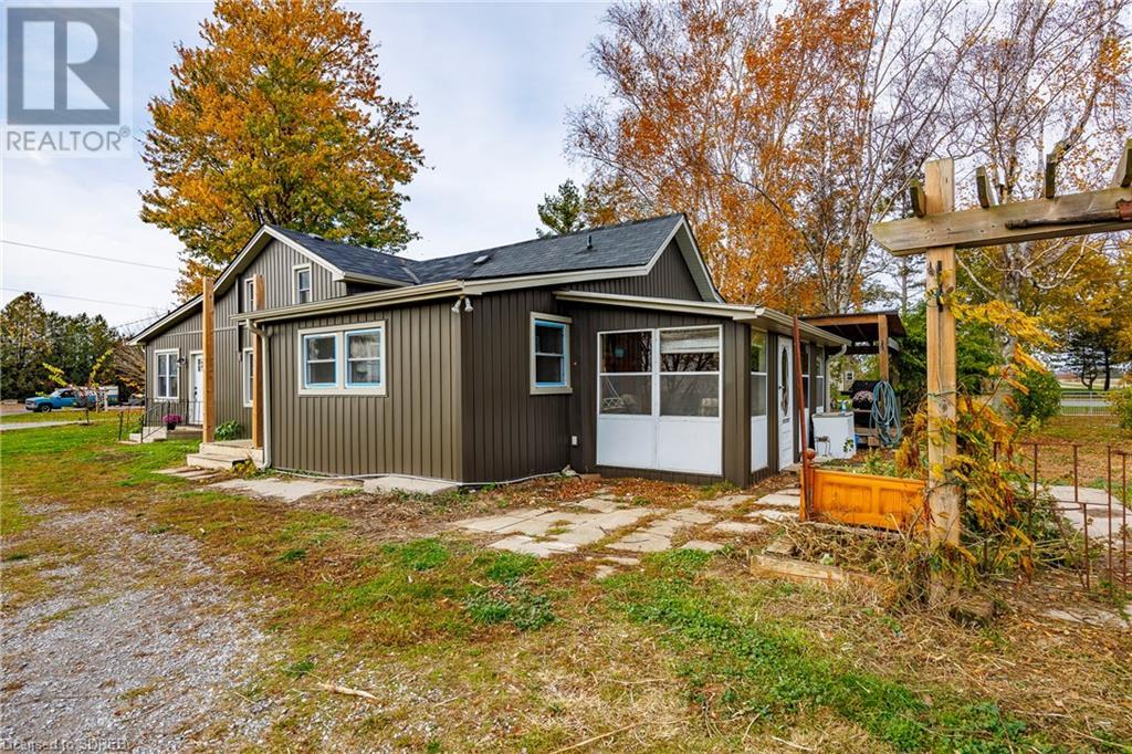 118 WEST QUARTERLINE RD Line