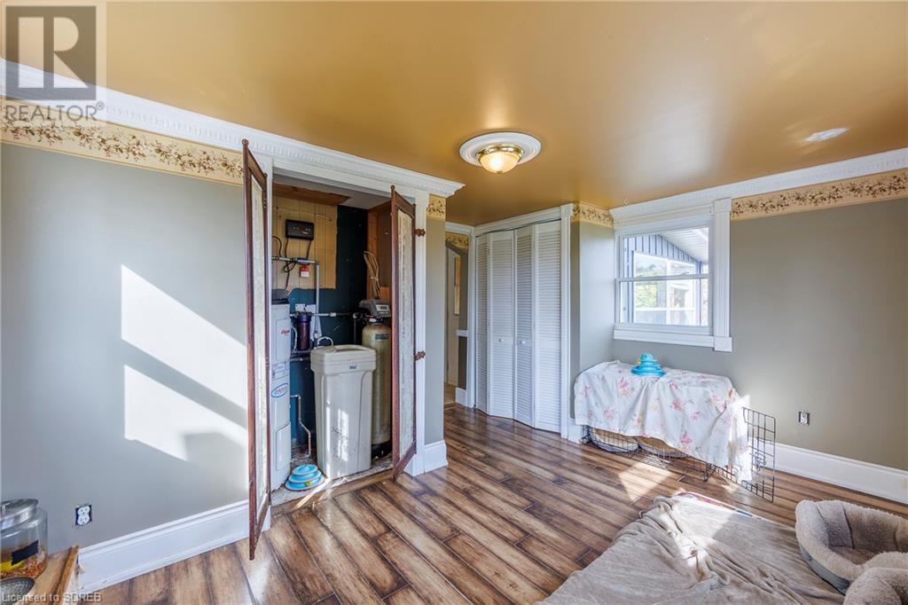 118 WEST QUARTERLINE RD Line