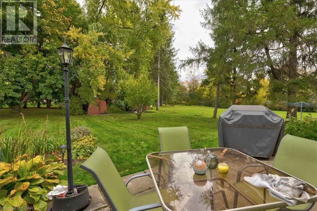 297 WELLINGTON RD 7