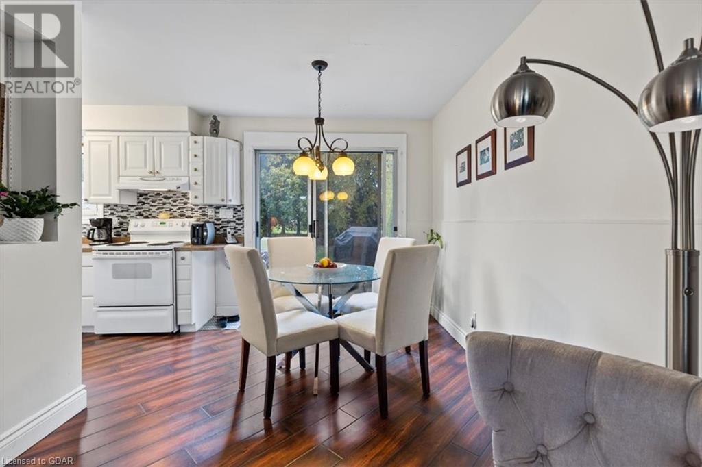 297 WELLINGTON RD 7