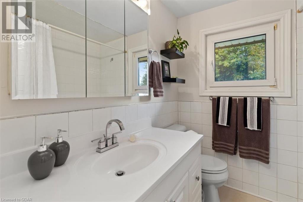 297 WELLINGTON RD 7