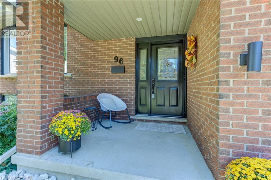 96 MCCARRON Crescent