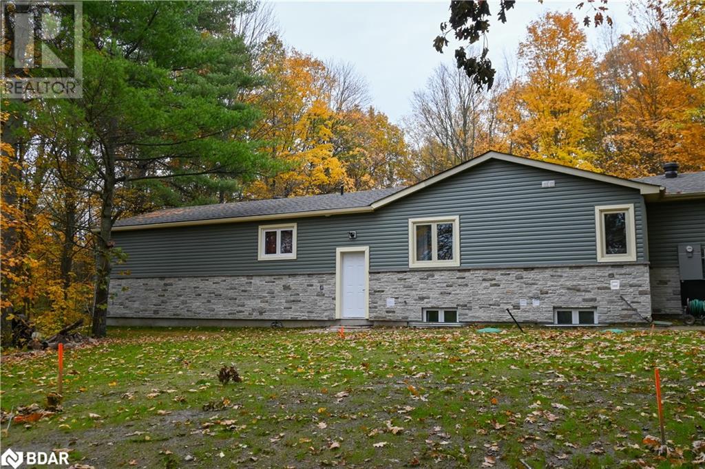 32 MILLS Circle