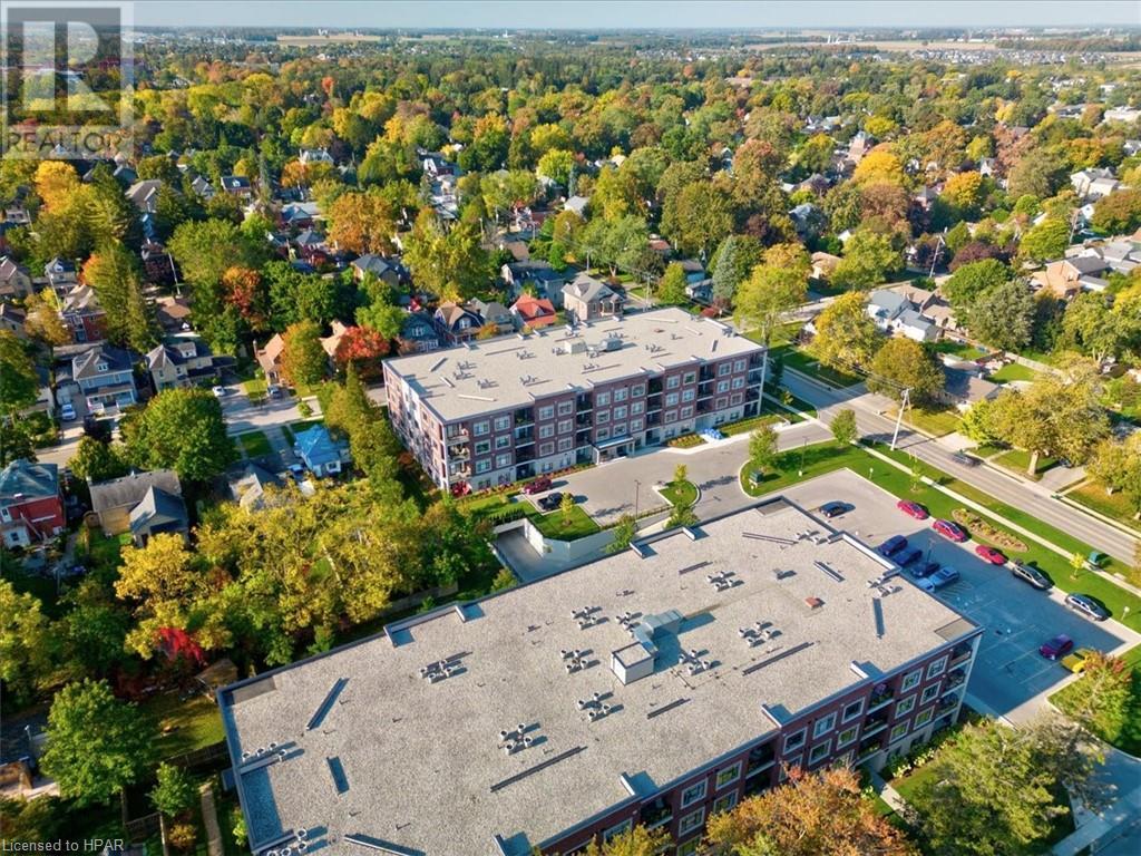 235 JOHN Street N Unit# 312