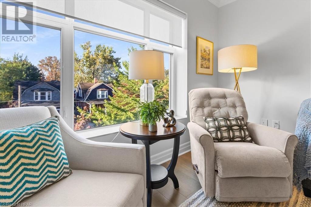 235 JOHN Street N Unit# 312