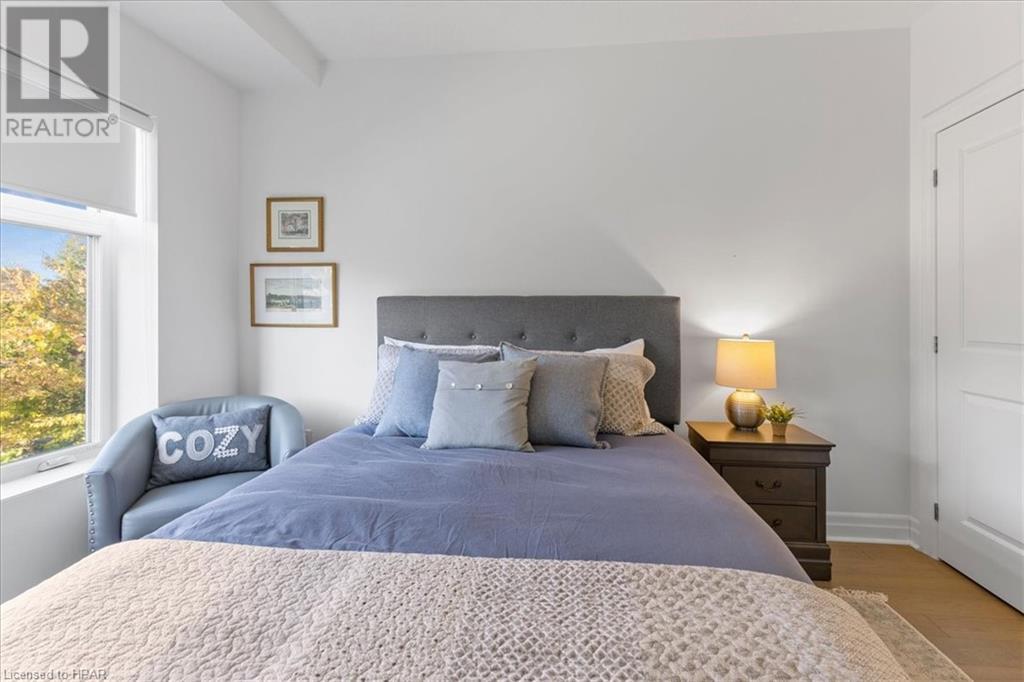 235 JOHN Street N Unit# 312