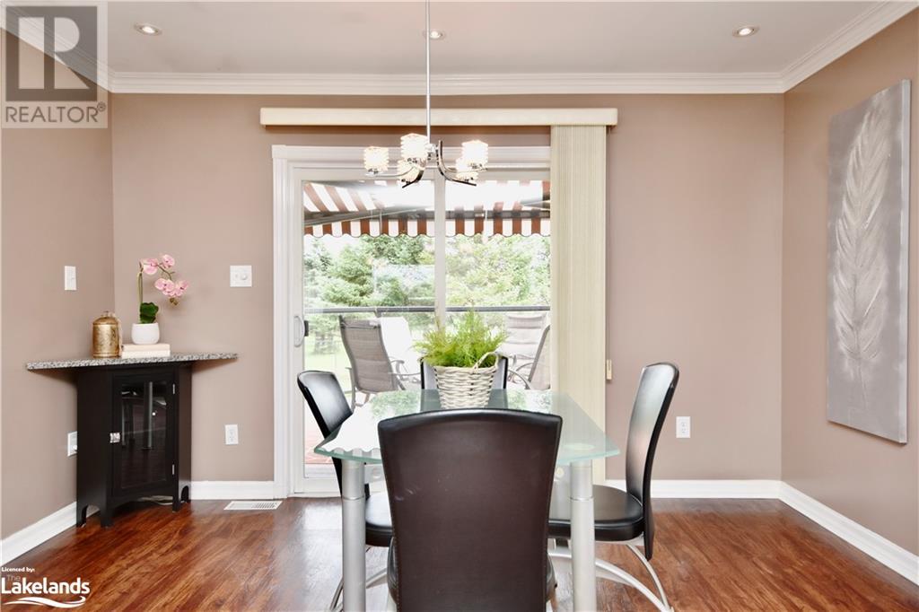 60 CHERRY SANDS Crescent