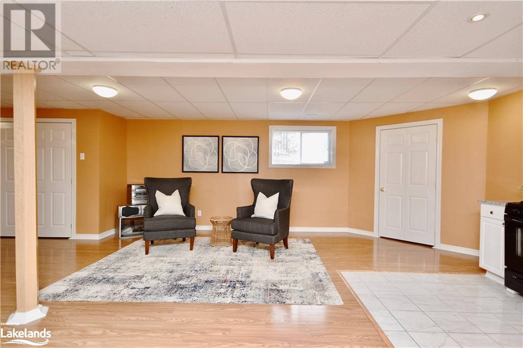 60 CHERRY SANDS Crescent