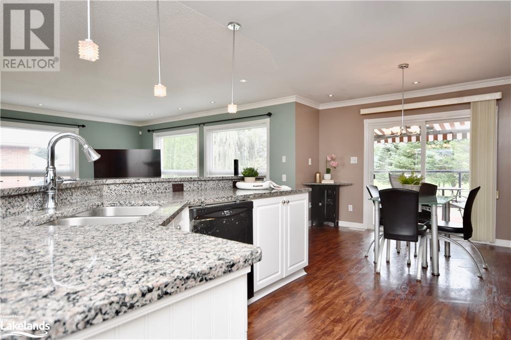 60 CHERRY SANDS Crescent