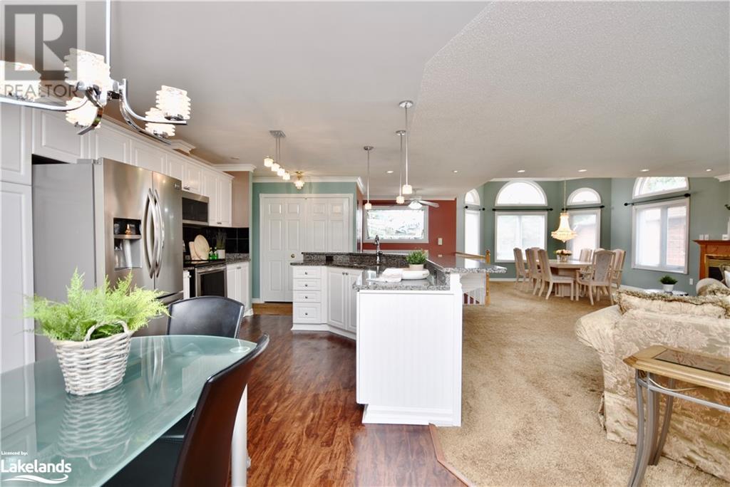 60 CHERRY SANDS Crescent