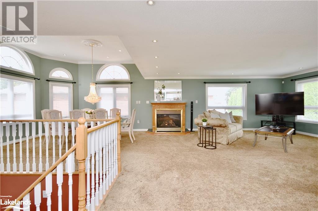 60 CHERRY SANDS Crescent