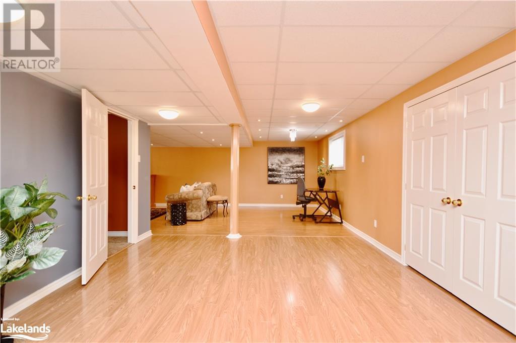60 CHERRY SANDS Crescent