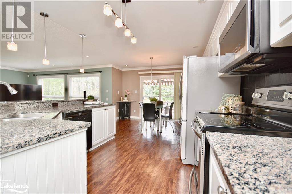 60 CHERRY SANDS Crescent