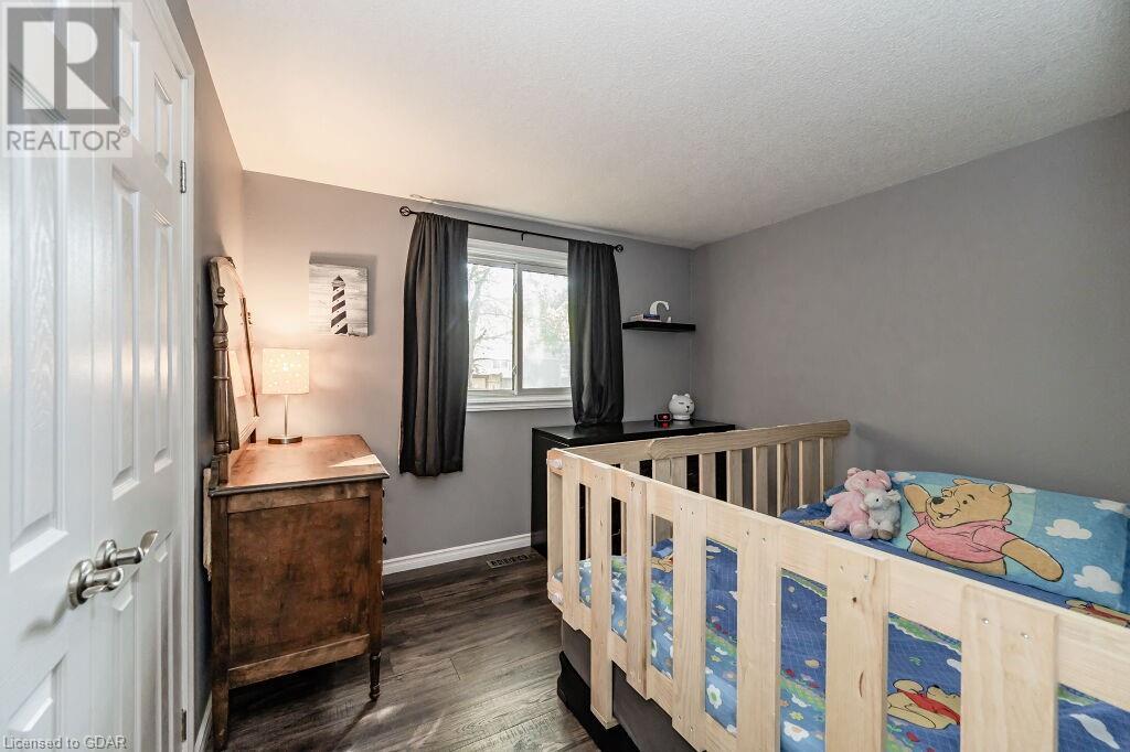 47 MAYFIELD Avenue