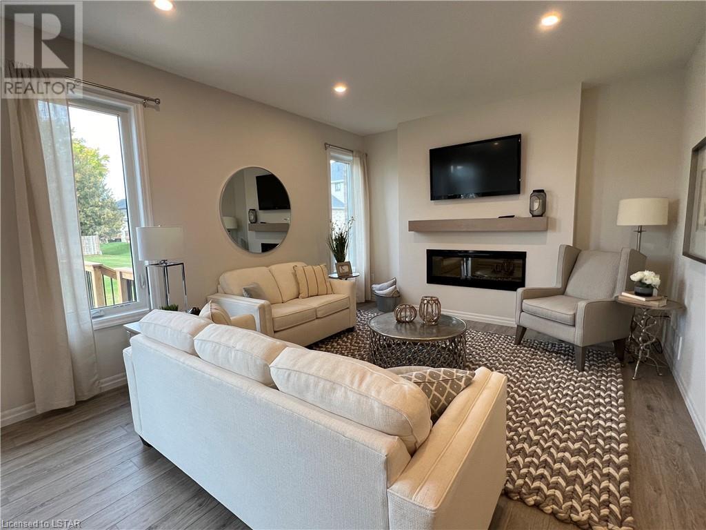 4 BRAUN Avenue