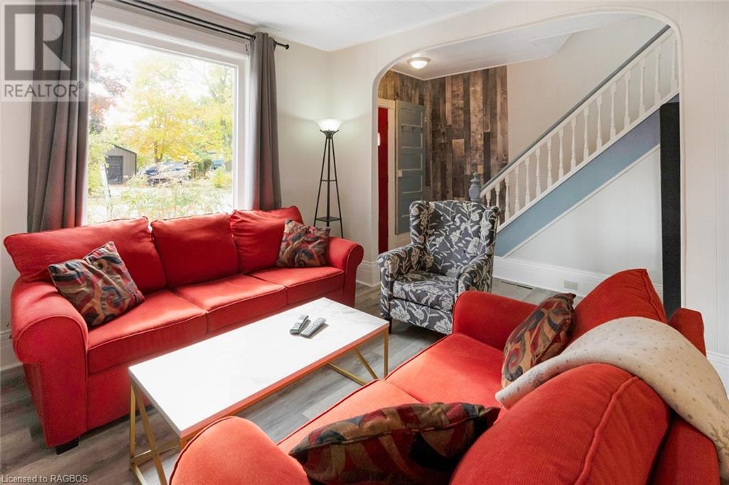 474 14TH Street W