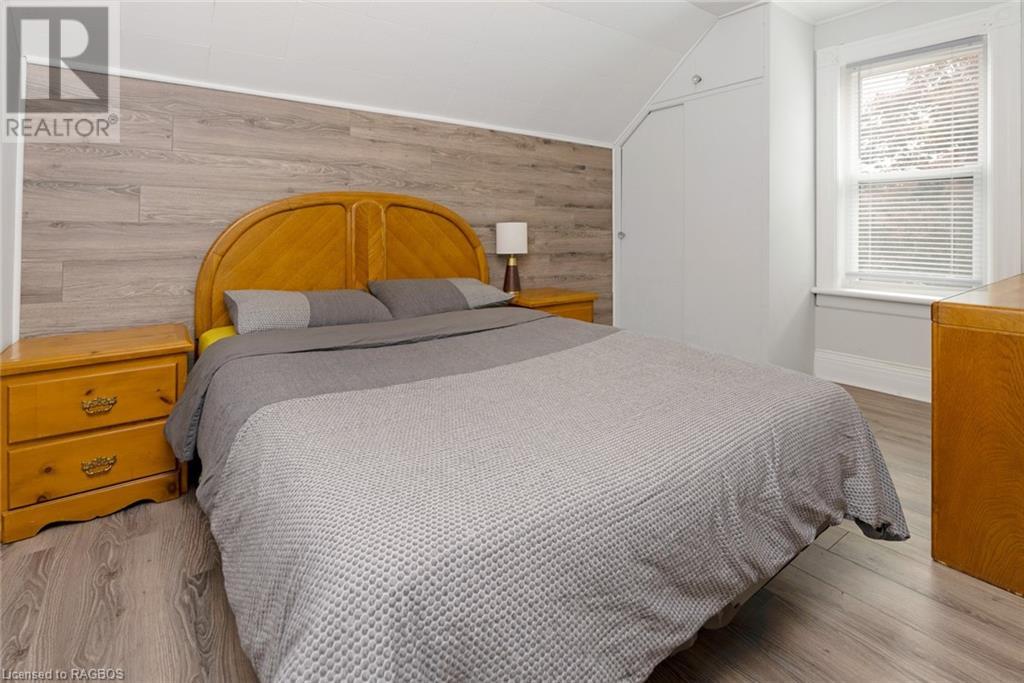 474 14TH Street W
