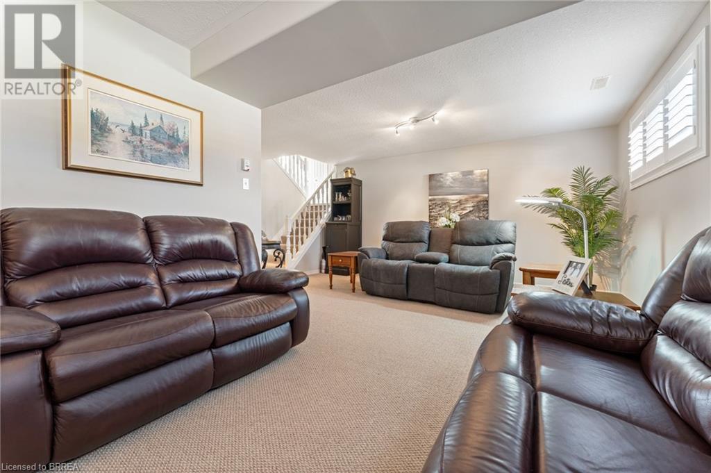 30 MANSFIELD Drive