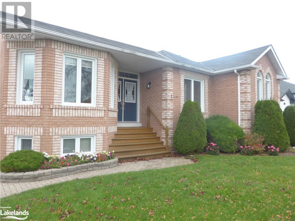 34 LAMONT CREEK Drive