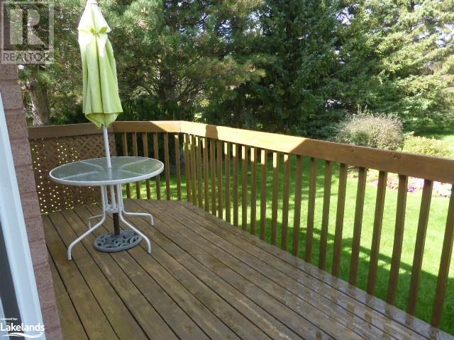 34 LAMONT CREEK Drive