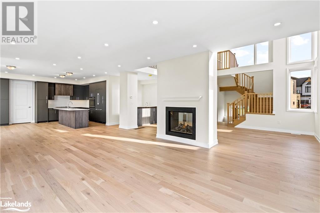 152 SPRINGSIDE Crescent