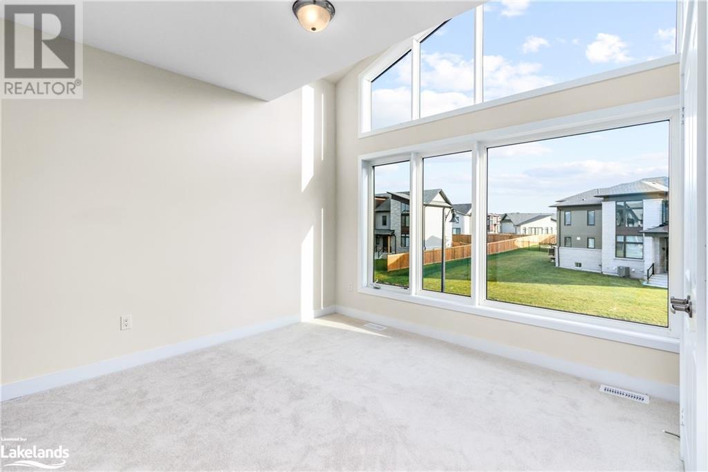 152 SPRINGSIDE Crescent
